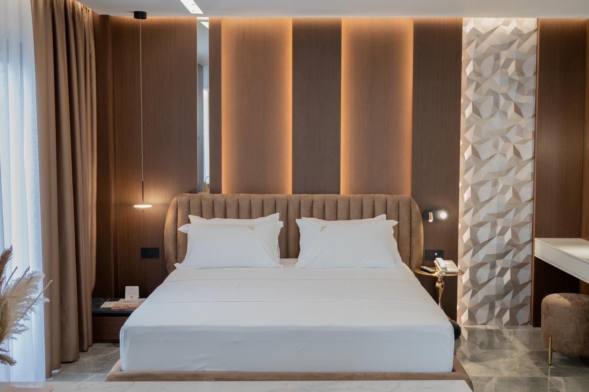 Brilliant Hotel&spa Golem (Tirana)